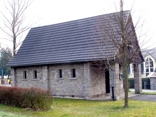 Dorfgemeinschaftshaus
	Dorfgemeinschaftshaus
das Dorfgemeinschaftshaus von Ettinghausen

Kapelle